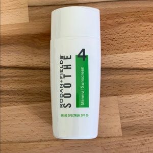 Rodan + Fields Mineral Sunscreen